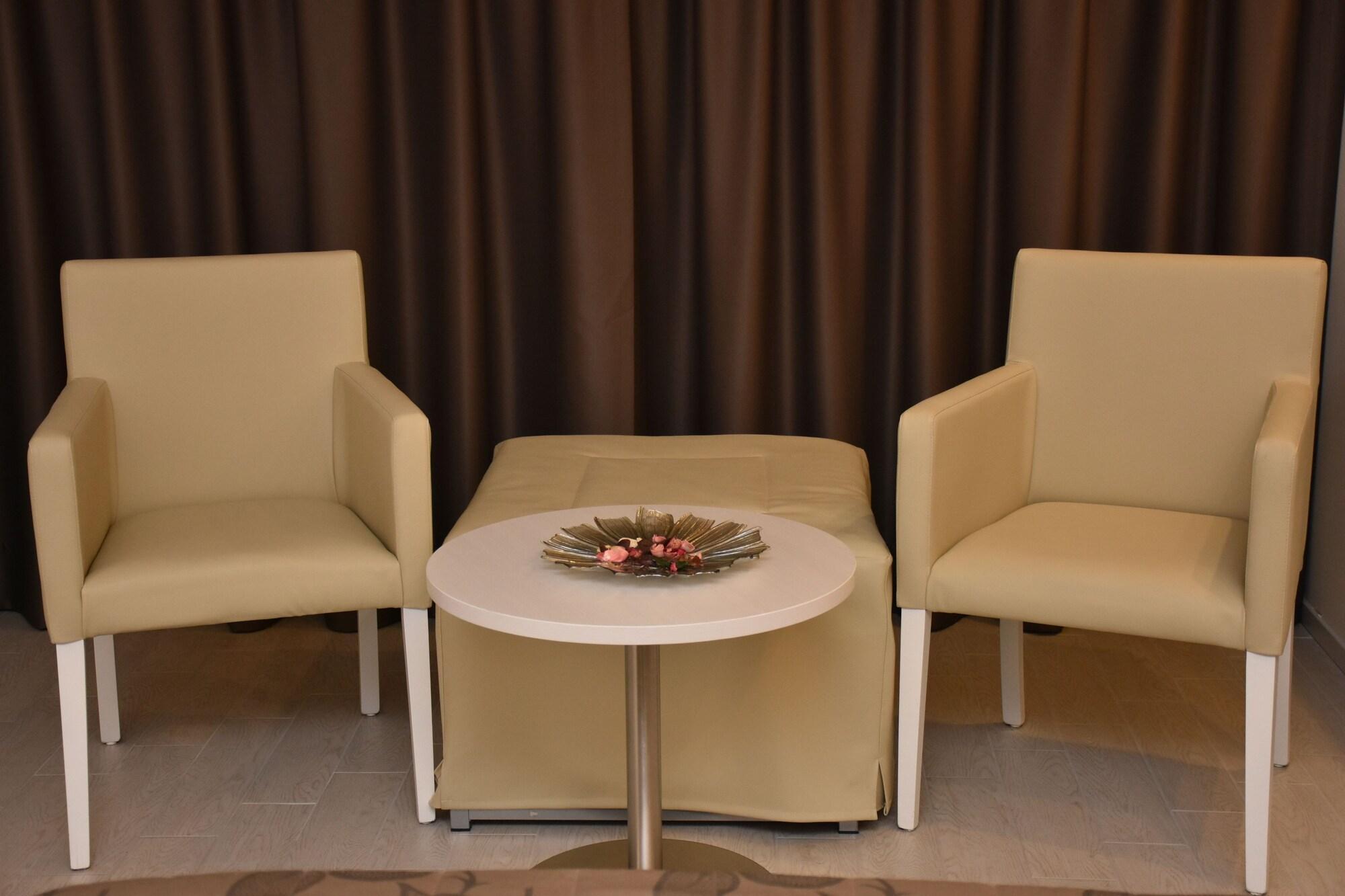 Hotel Ristorante Mariano Stigliano  Eksteriør bilde